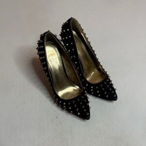 Anne Michelle Women’s Black/Gold Studded Heels